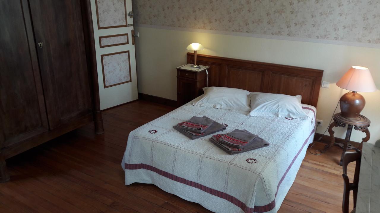 Golf De Teynac Bed & Breakfast Beychac-et-Caillau Eksteriør bilde