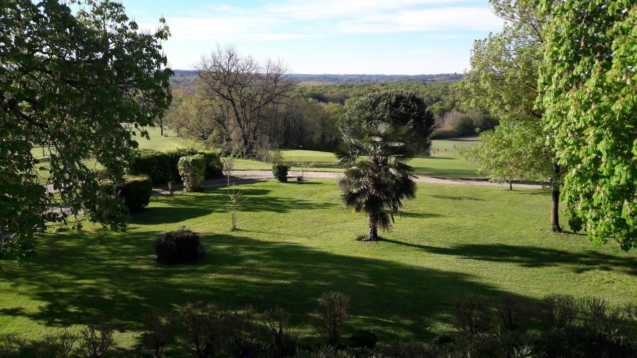 Golf De Teynac Bed & Breakfast Beychac-et-Caillau Eksteriør bilde