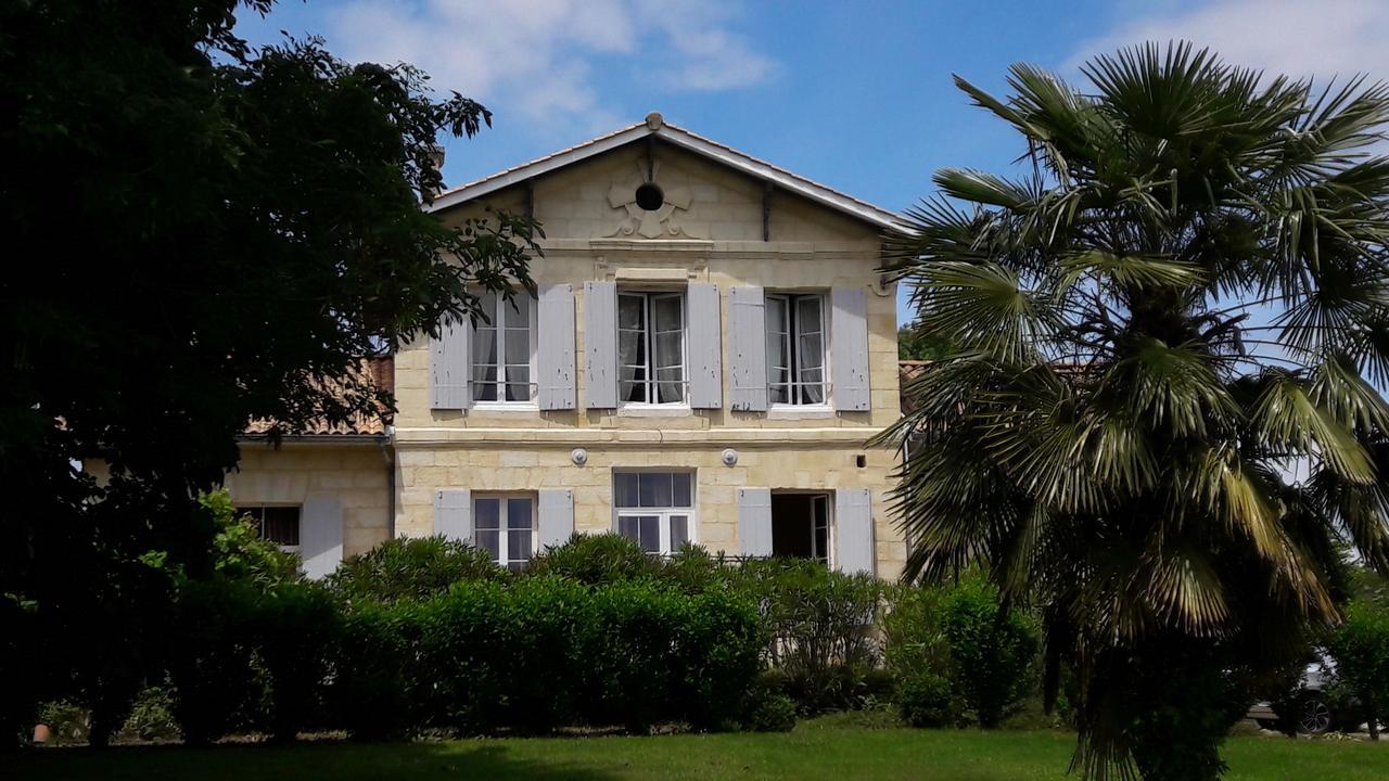 Golf De Teynac Bed & Breakfast Beychac-et-Caillau Eksteriør bilde